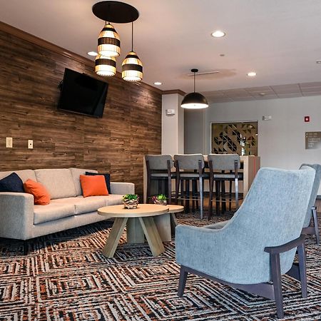 Candlewood Suites Champaign-Urbana University Area By Ihg Zewnętrze zdjęcie