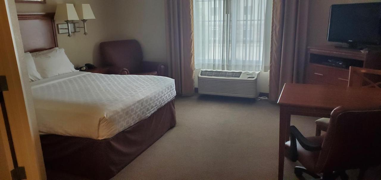 Candlewood Suites Champaign-Urbana University Area By Ihg Zewnętrze zdjęcie