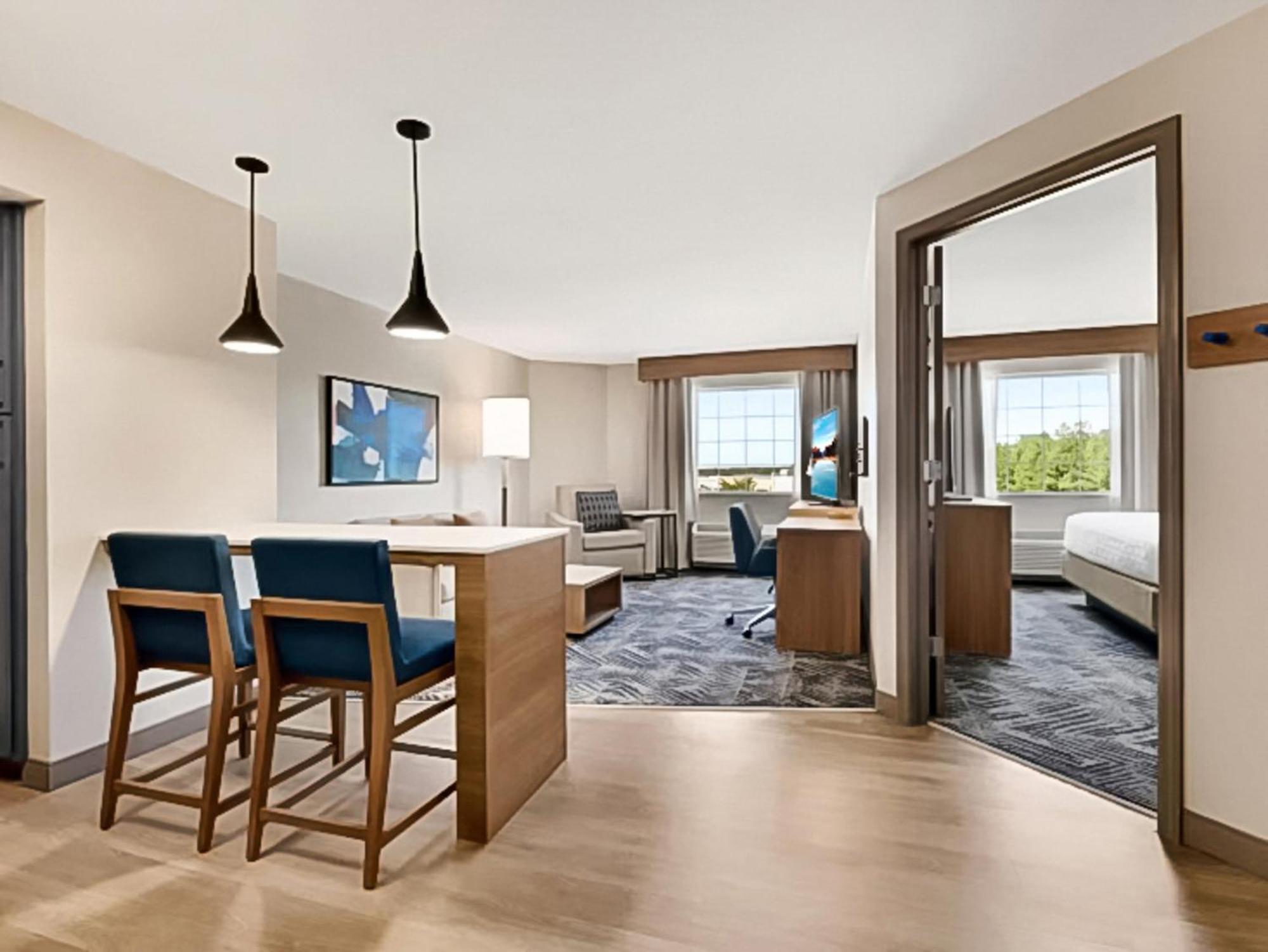 Candlewood Suites Champaign-Urbana University Area By Ihg Zewnętrze zdjęcie