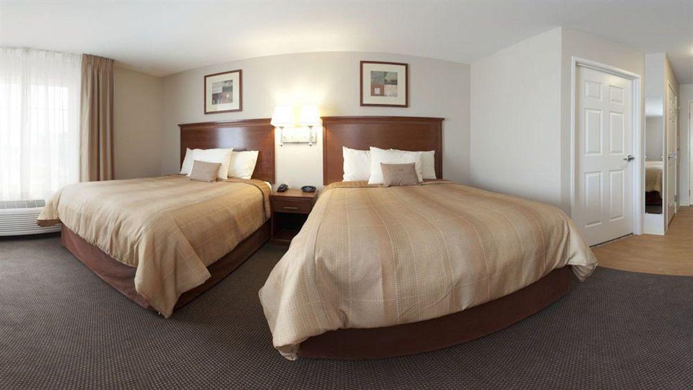 Candlewood Suites Champaign-Urbana University Area By Ihg Zewnętrze zdjęcie
